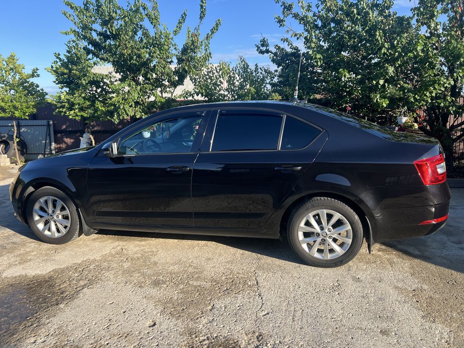SKODA Octavia 2019 — imagine 2