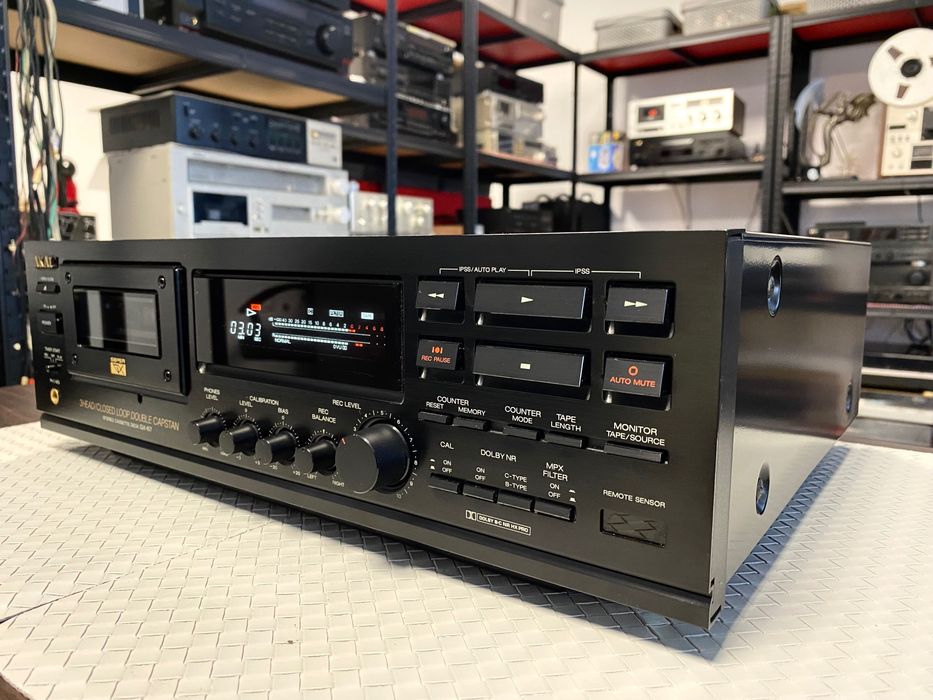 Висококачествен дек Akai