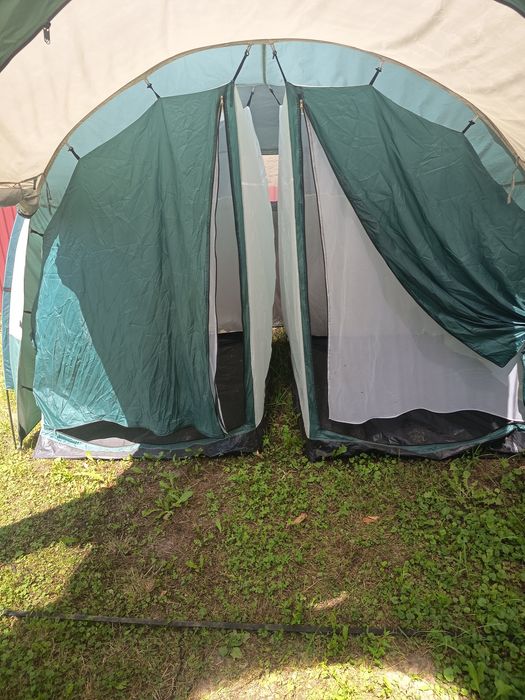 Cort de camping 6 locuri 2 camere
1.499
