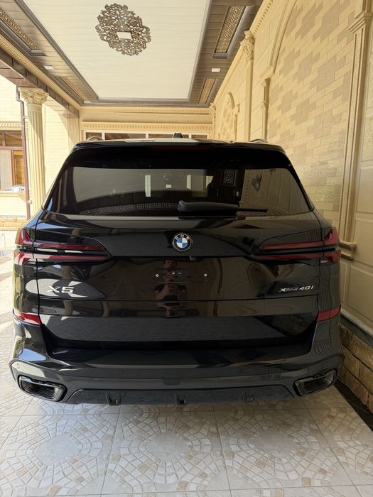 BMW X5 40i