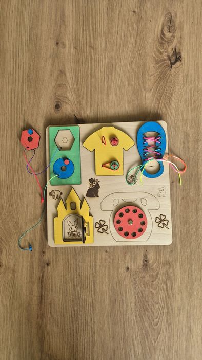 Бордни игри и бизи бордове