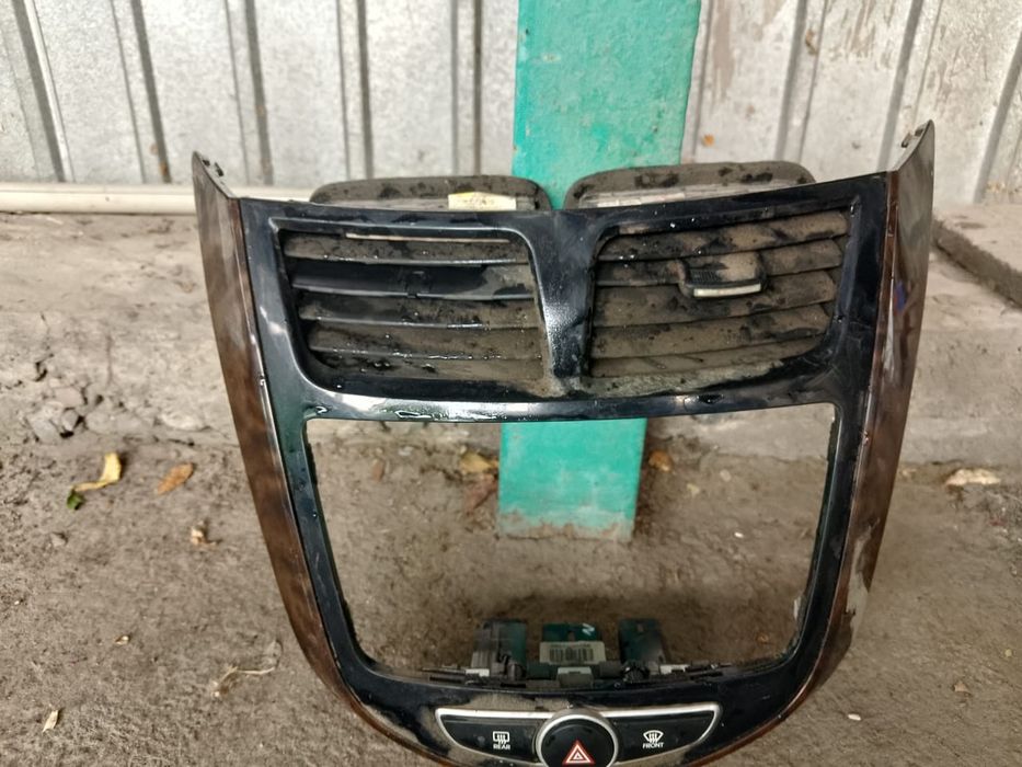 Продам кешер и автозапчасти