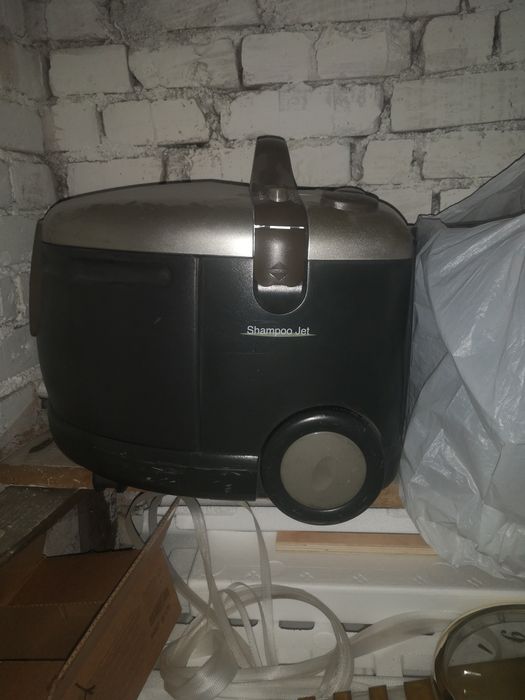 Моющий пылесос LG