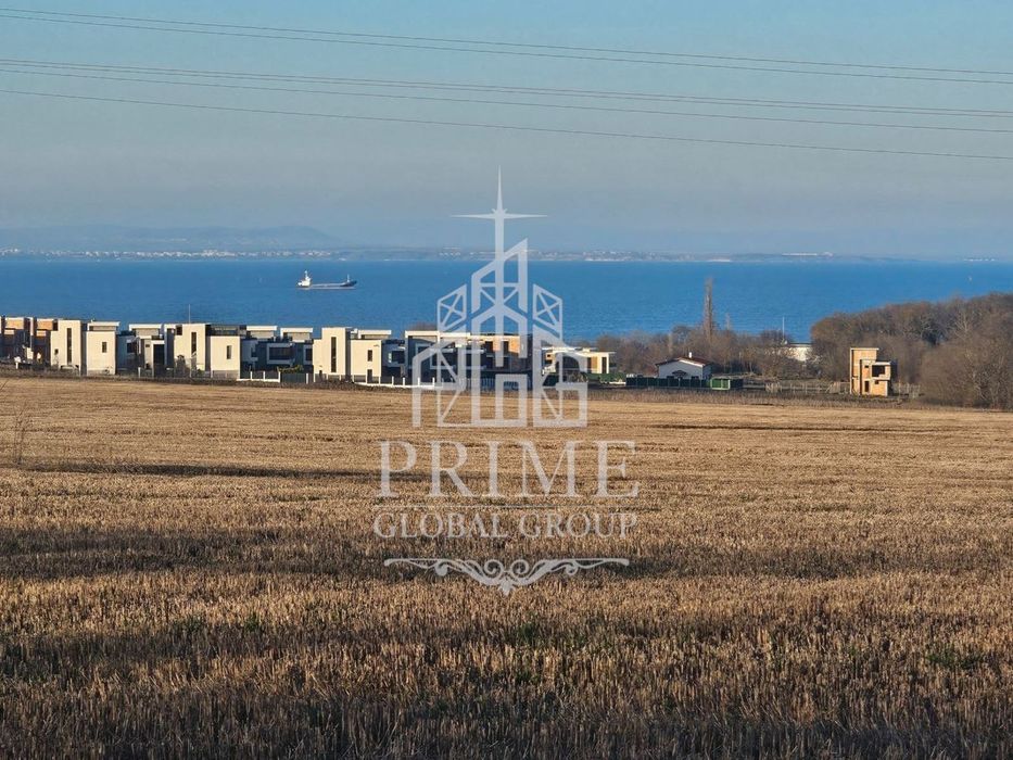Парцел в Бургас-Крайморие площ 910 цена 45000