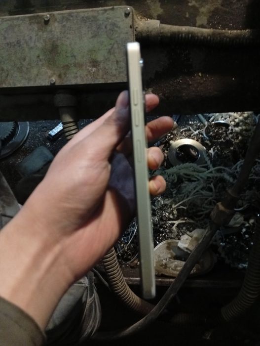 Продаю телефон не дорого