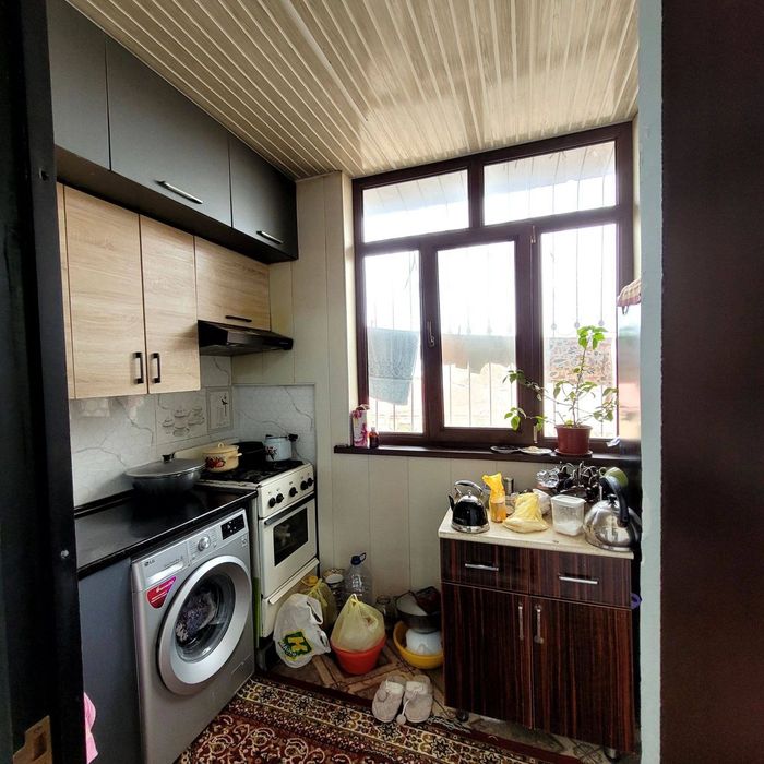 Юнусабад 11. 2/4/4. 2/6 балкон