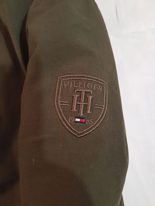Tommy Hilfiger parka marime M dama