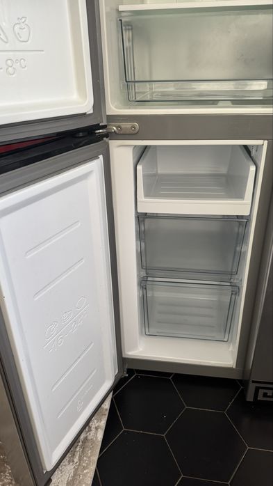 Продам холодильник Бирюса