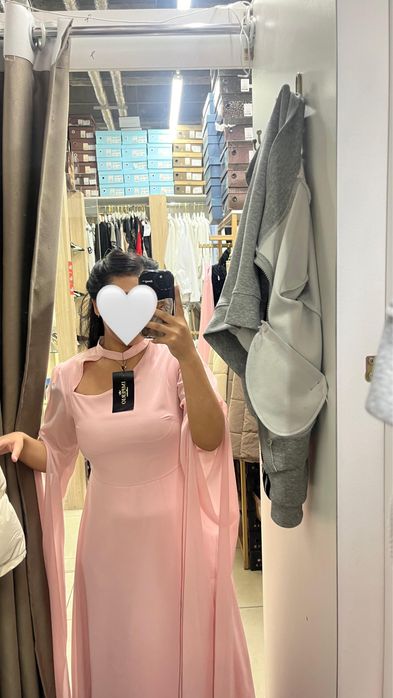 Платье  вечерние