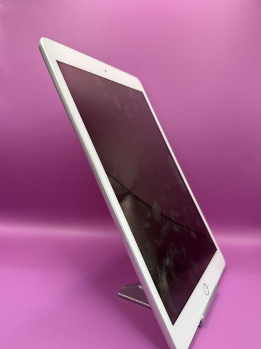 IPAD 7 128Gb •Matei Amanet Margeanului• 2247