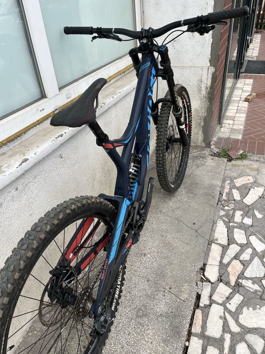 Bicicleta DH etrem Devinci Wilson
