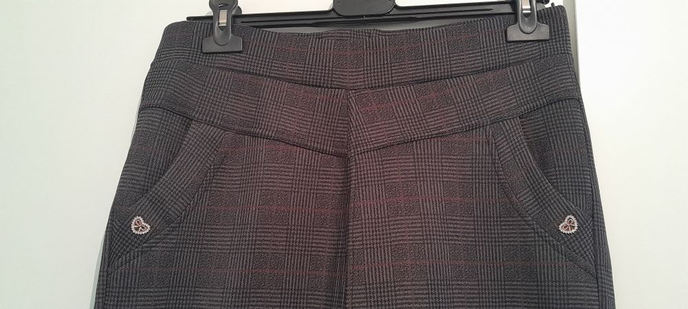 Pantaloni elastici, marimea L, caldurosi