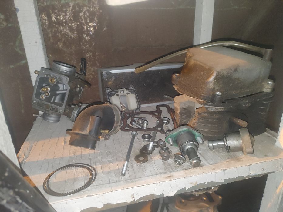 Продам скутер м8 150куб