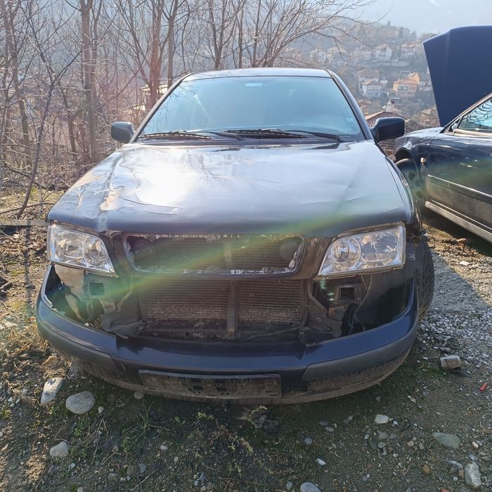 Volvo V40 1.9 dci 115 на части