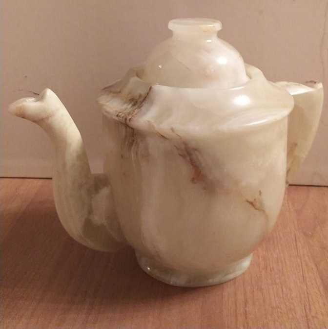 Чайный сервиз из оникса