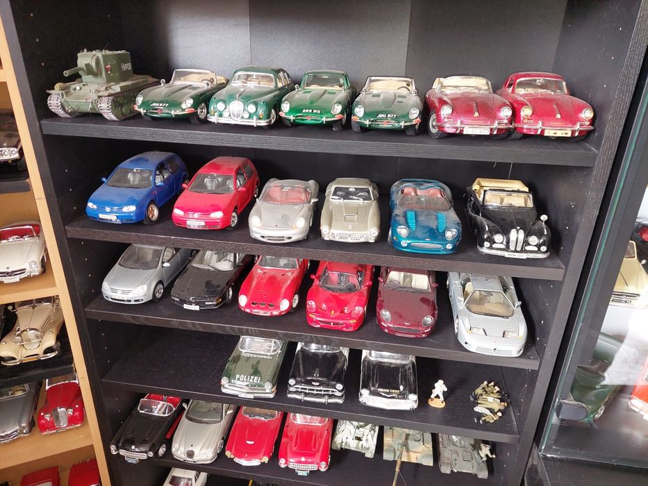 Колекционерски модели 1:18.Diecast