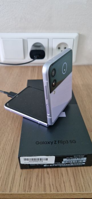 Продам Galaxy Z Flip3