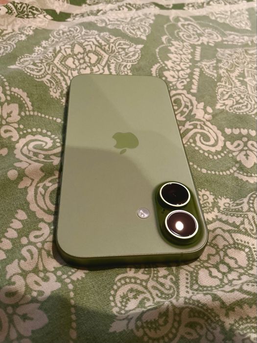 iPhone 17 sim/e sim