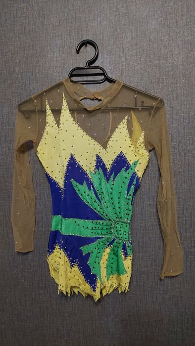 Трико за художествена гимнастика