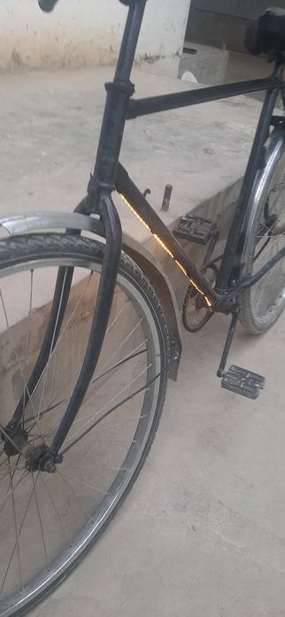 Velosiped AIST qora 600dan tushib beriladi