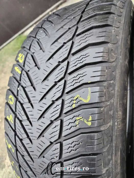 255/60 R18 • Iarna • Goodyear Ultragrip + 112H | 2 buc | DOT 2022 | Pret/buc