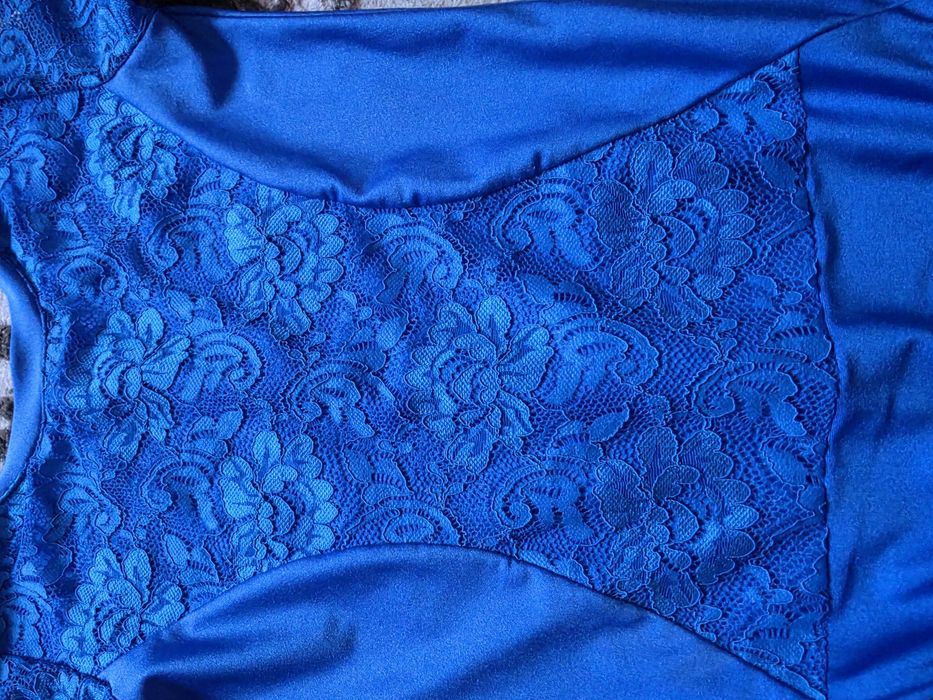 Costum dans sportiv Olga Design fete 8-10ani. Deosebit. Impecabil