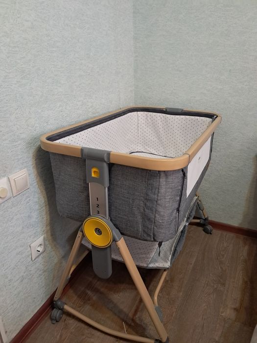 Люлка манежка в очень хорошем сотояний