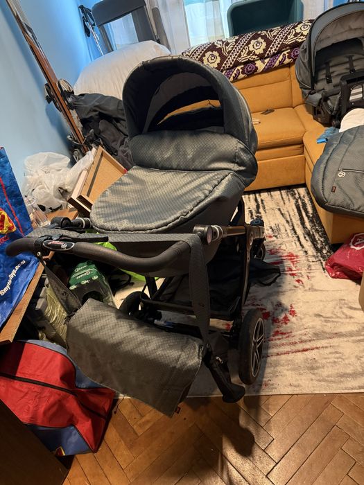 Carucior cu scoica cu prindere ISOFIX