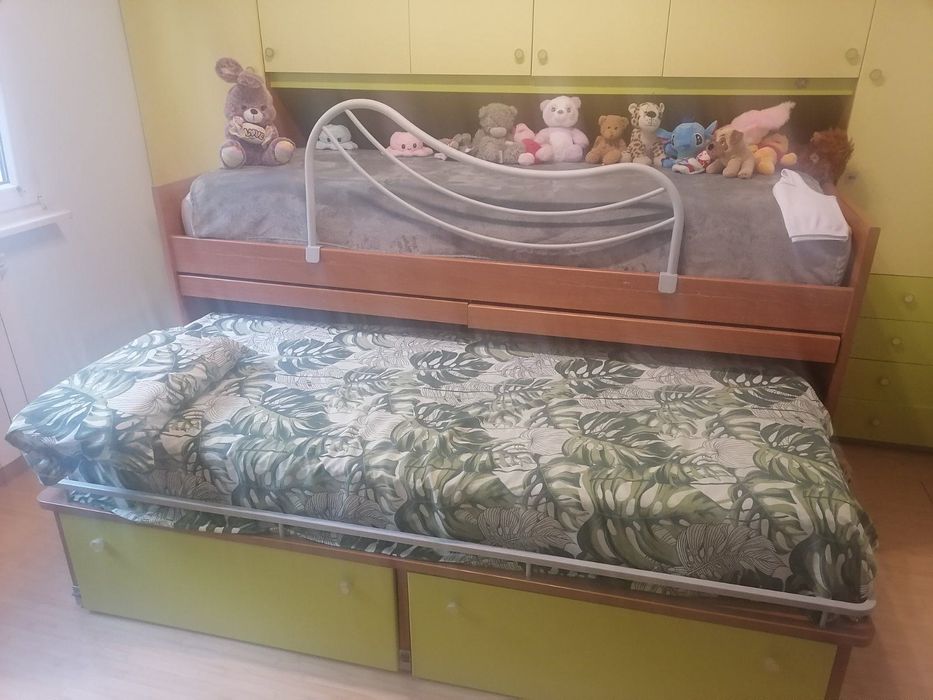 Детско двуетажно легло