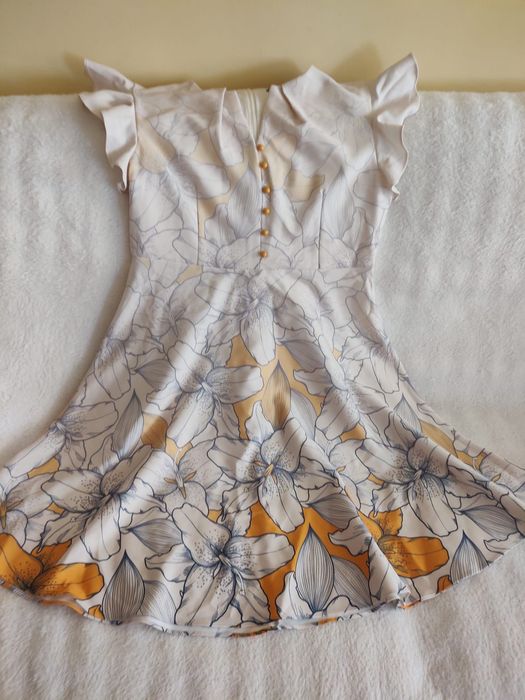 Vând Rochie Mărimea 48