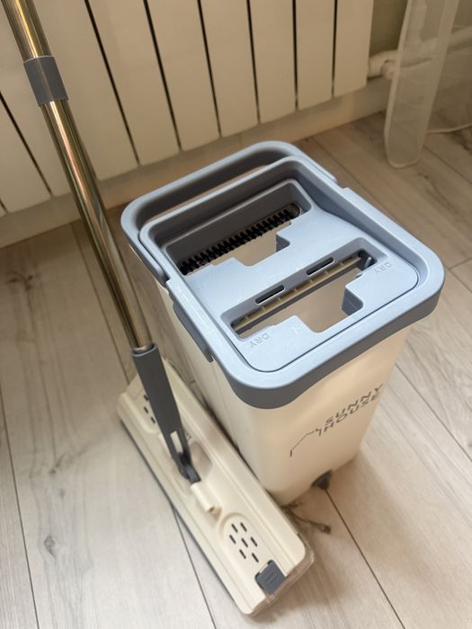 Ведро с отжимом и швабра