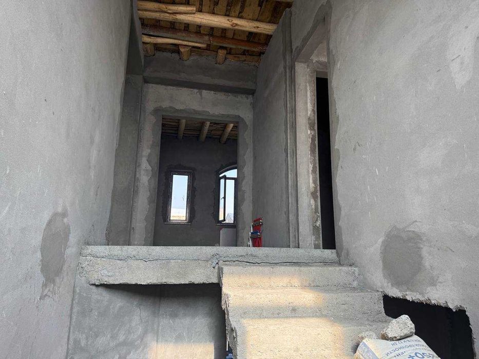 Продаётся участок 2 сотки Метро Хонобод