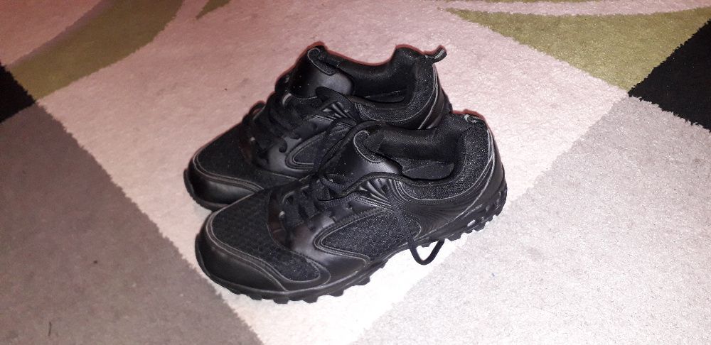 Adidasi Gelande 44 import Suedia 2017