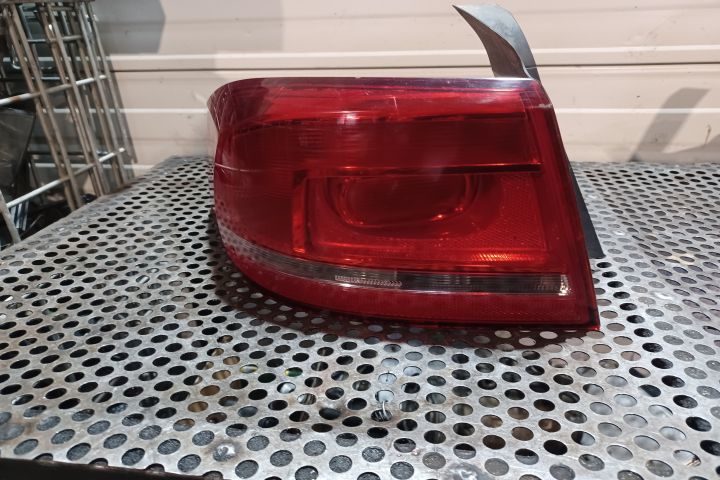Lampa / Tripla stop stanga pe aripa 3AE945095F MX1253 Volkswagen VW P
