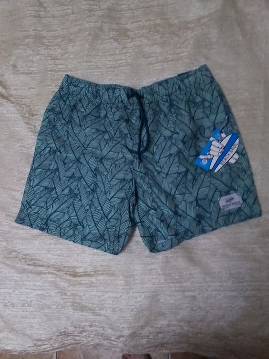 Продам шорты спортивные мужские