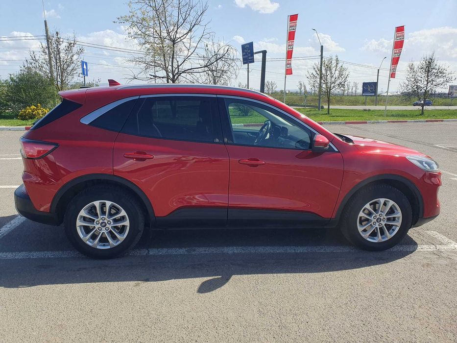 Ford Kuga 2.5 Full Hybrid, Septembrie 2021, Automată
