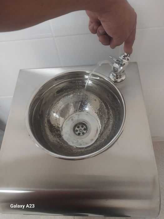 Фонтанчик питьевой