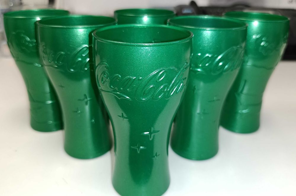 Чаши Хайнекен и Чаши Кола + Подарък