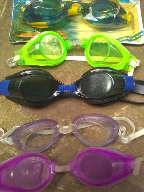 Водни очила