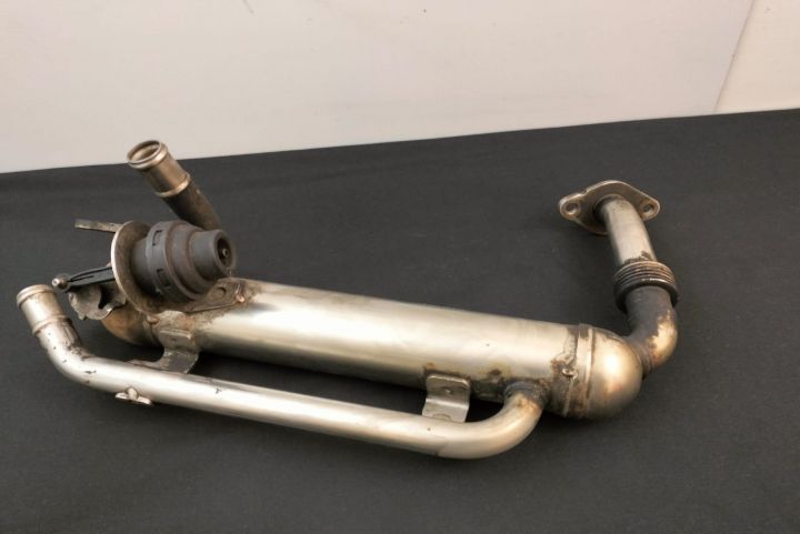 Racitor gaze 1.9 TDI 03G131512S Volkswagen VW Passat B6 seria