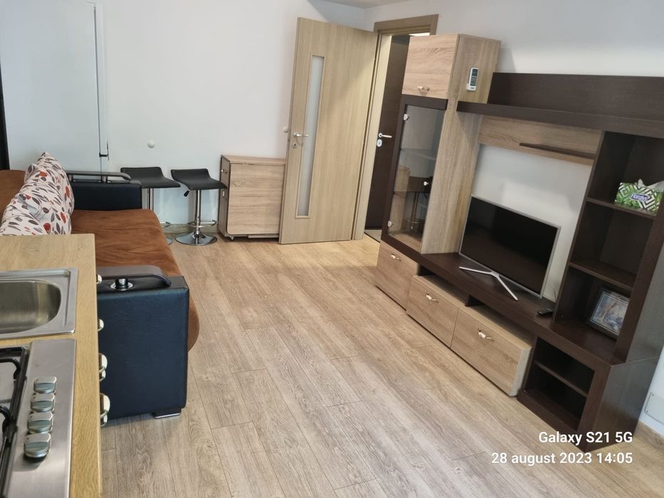 Ap DE LUX 2 cam în Newton City - Persoana Fizica