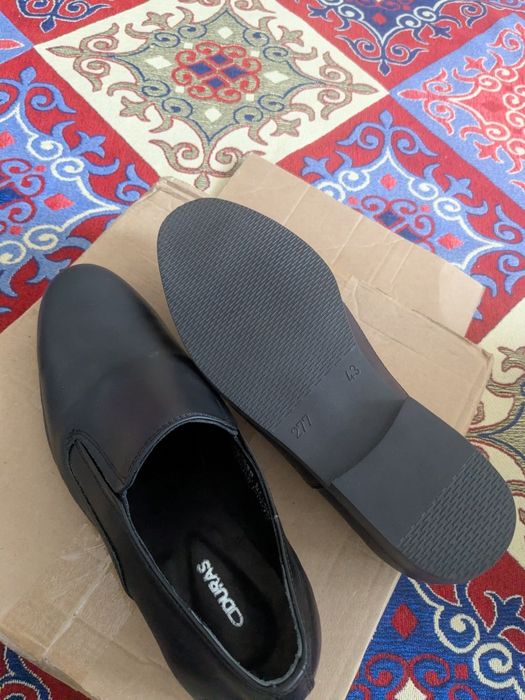 Кожа, 43 размер.