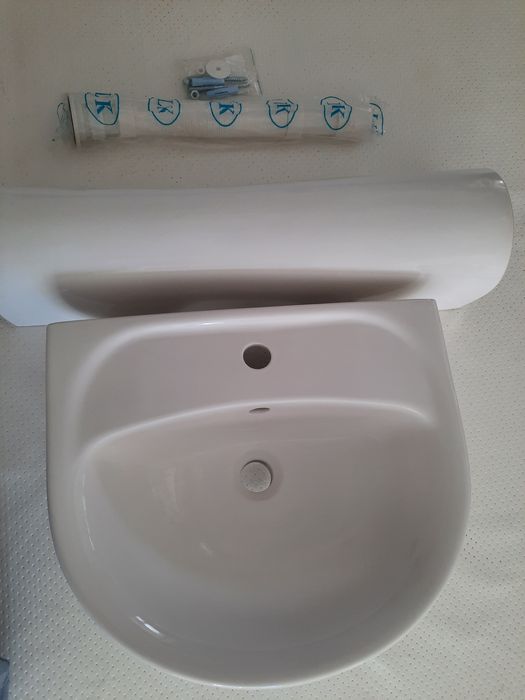 Раковина НОВАЯ для ванны
