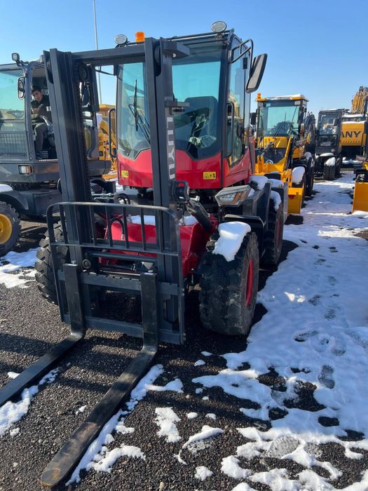 top pogruzchik karra 932 luyu