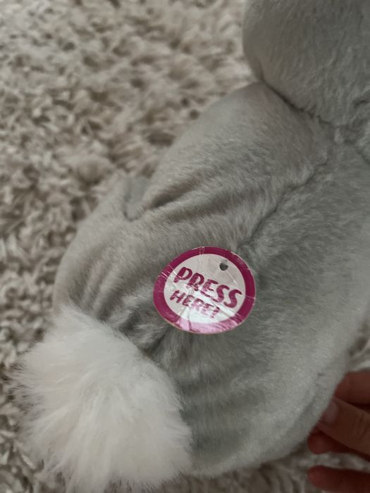 IMC Интерактивно зайче BETSY