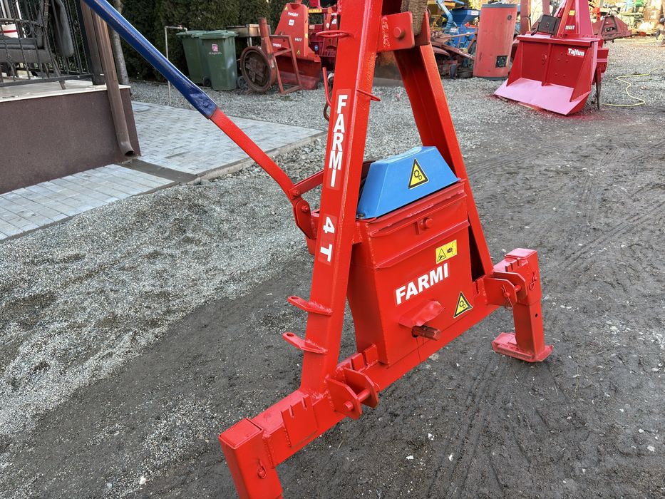 Troliu dupa tractor