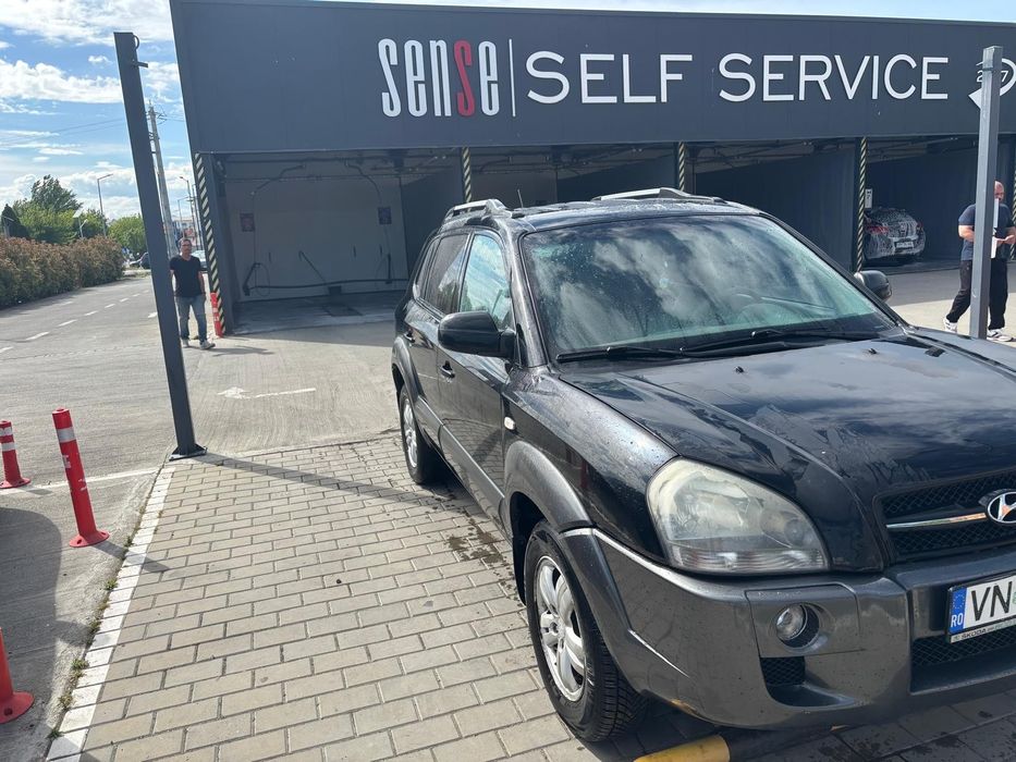 Vând hyundai tucson