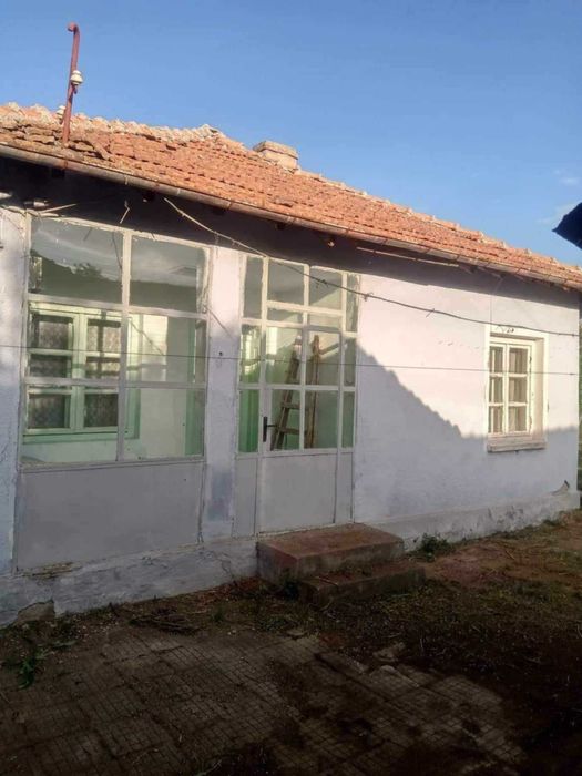 Продава се Къща в с. Кошарите, Област Перник - 630 кв.м за 61 €/кв.м - Снимка #3