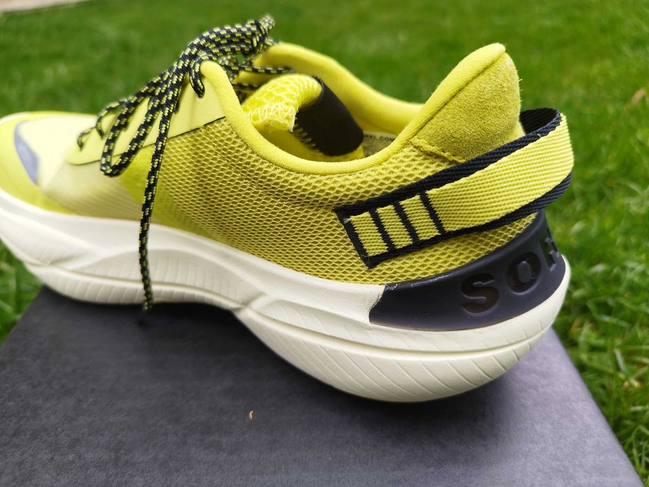 Маратонки Sorel в прекрасен свеж жълто-зелен цвят