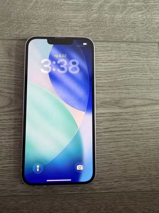Продавам Iphone 14